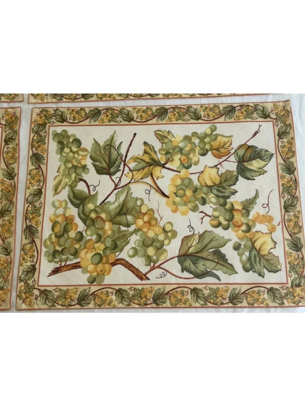 Couleur Nature? Placemat Paris Set 4 Yellow Green French Country Vineyard Grapes